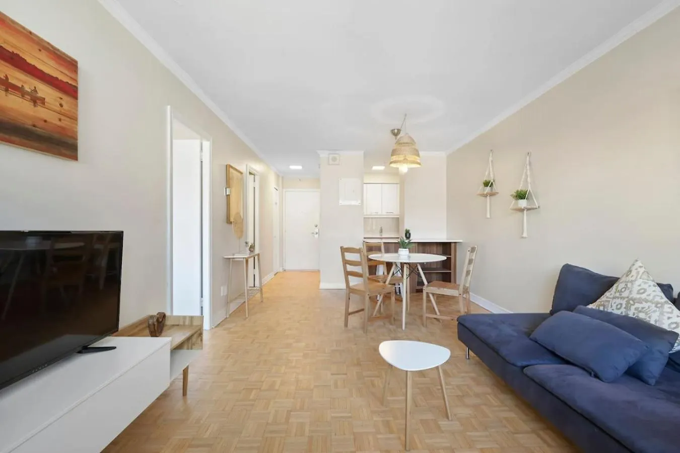 Central 1Bedroom Apartment مونتريال