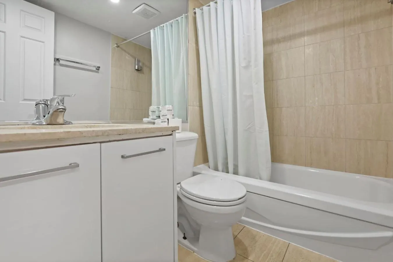 Central 1Bedroom Apartment مونتريال 0*,